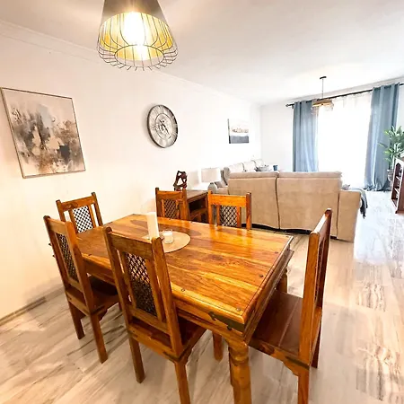 Mimosas Golf アパート